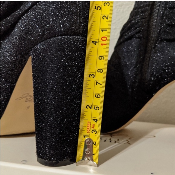 EUC Jewl Badgley Mischka Black Romance Booties - Picture 9 of 9